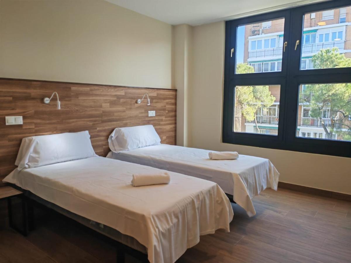 Apartahotel Golden Alcala Alcalá de Henares Esterno foto