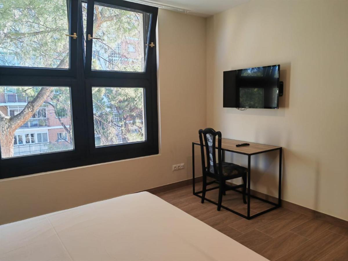 Apartahotel Golden Alcala Alcalá de Henares Esterno foto